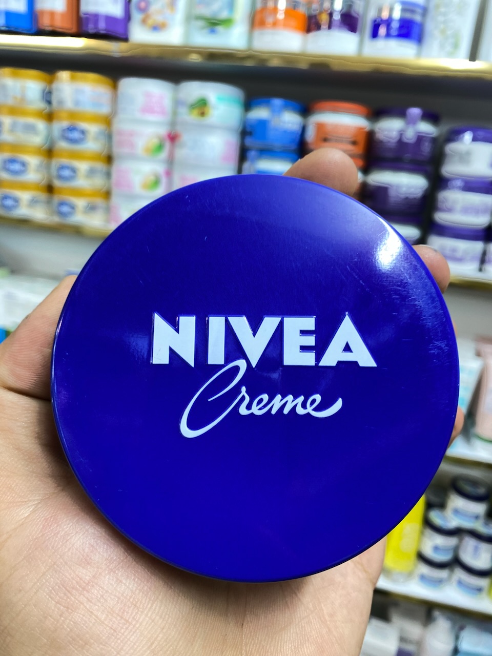 کرم مرطوب کننده اصلی واورجینال نیواحجم۱۵۰میل NIVEA